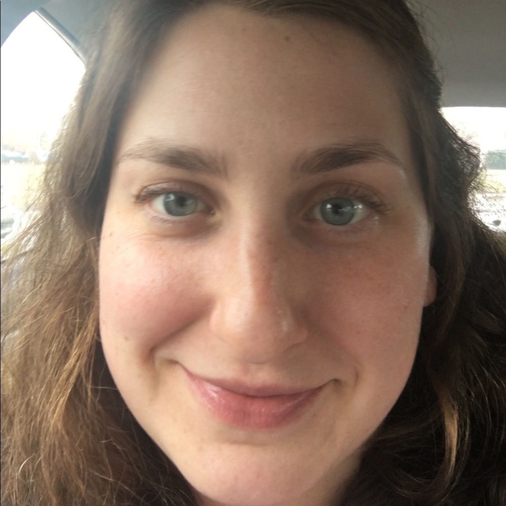 Meet your Posher, Jessica